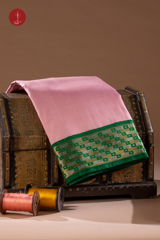 Handloom Kanchipuram Pure Silk Saree - Silver and Gold Border - Kewa with Green (MS039)