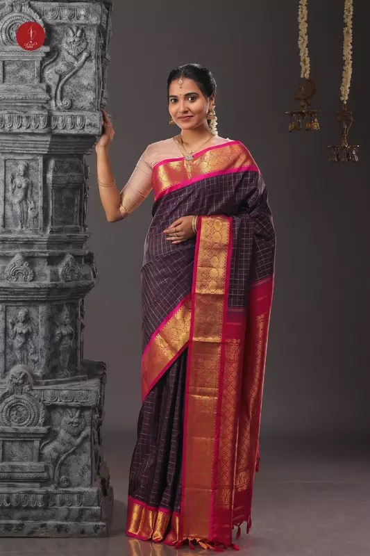 Kanchipuram Silk Saree - Coffee brown kattam with pink border (SHS312A)