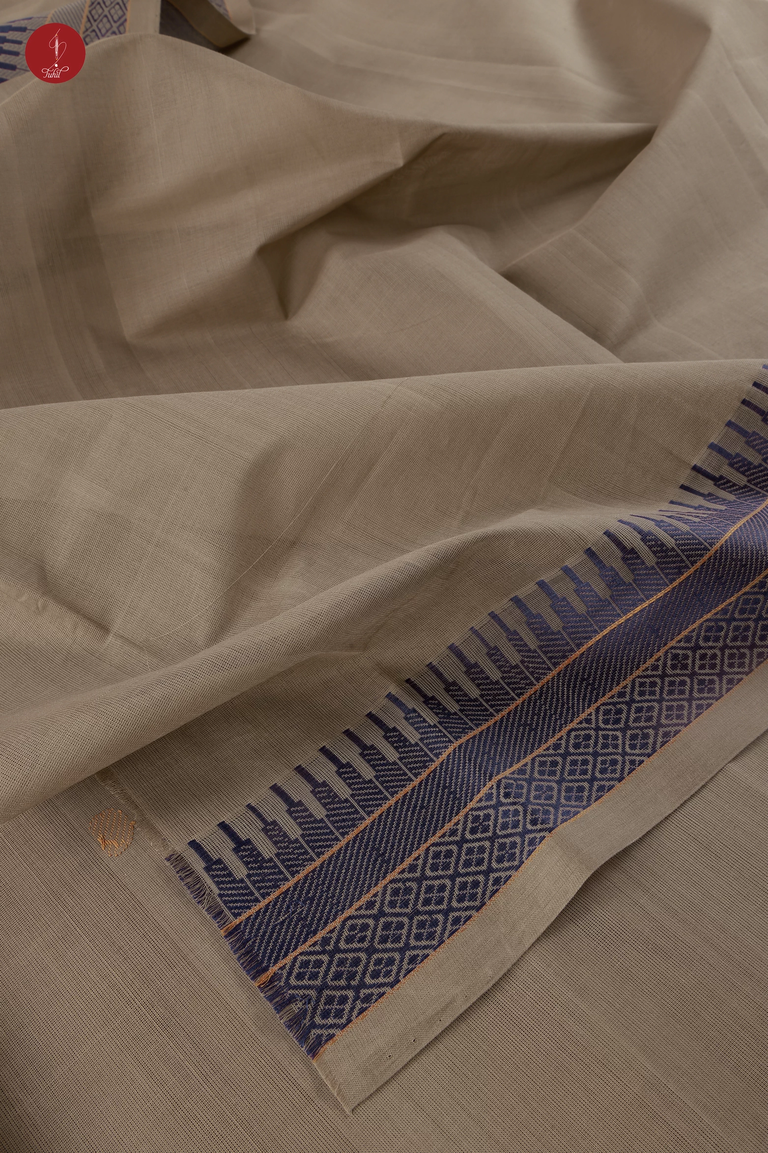 Pure South Cotton Handloom Saree – Grey with Blue and Orange Border (SHCC500) Pure South Cotton Handloom Saree – Grey with Blue and Orange Border (SHCC500)