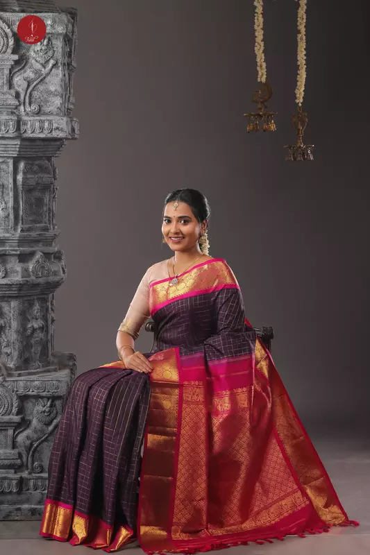 Kanchipuram Silk Saree - Coffee brown kattam with pink border (SHS312A)