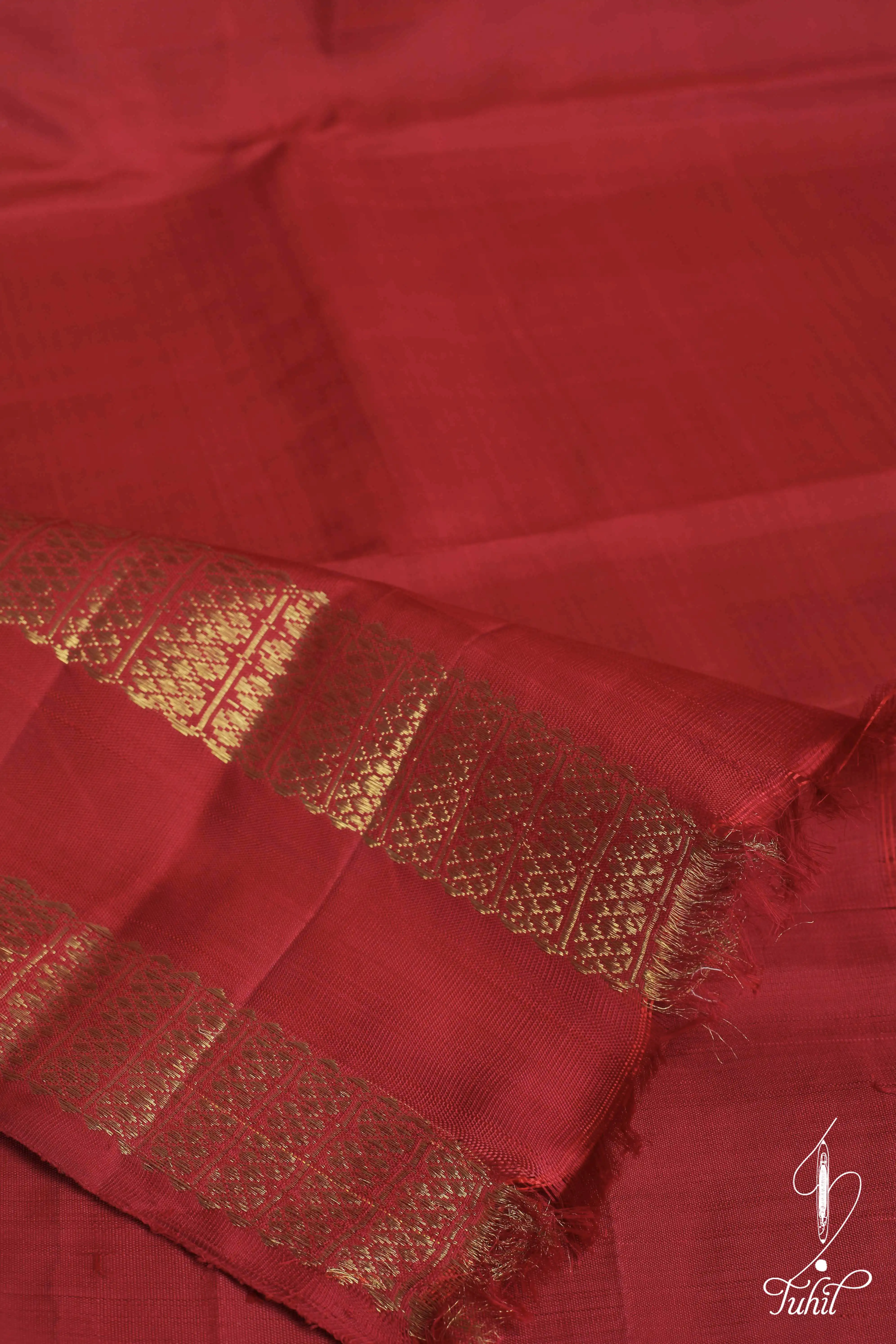 Handloom Kanchipuram Pure Silk Saree – Emerald Green with Maroon (MS036) Handloom Kanchipuram Pure Silk Saree – Emerald Green with Maroon (MS036)