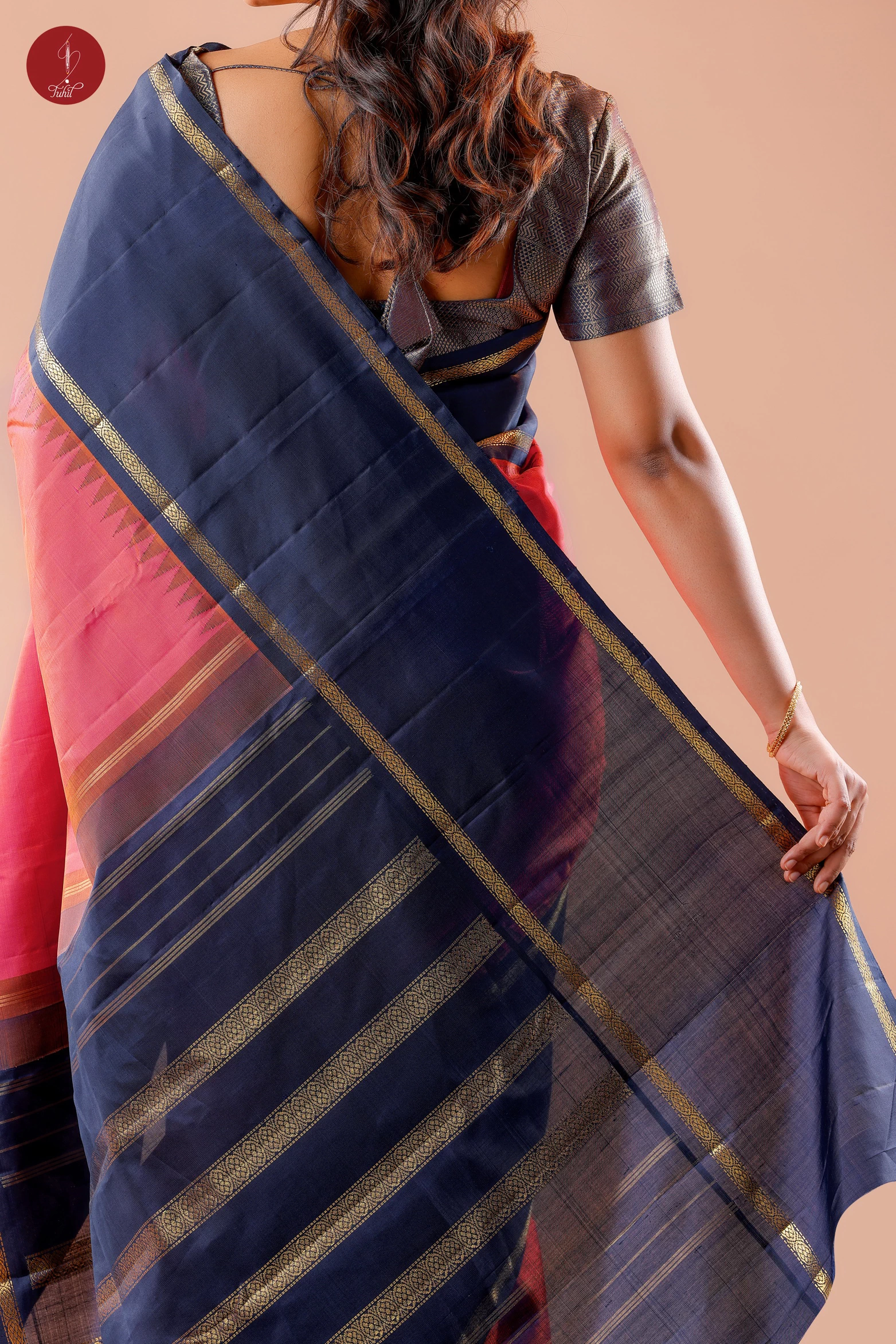 Handloom Kanchipuram Pure Silk Saree – Orange Shot Pink with Navy (MS071) Handloom Kanchipuram Pure Silk Saree – Orange Shot Pink with Navy (MS071)