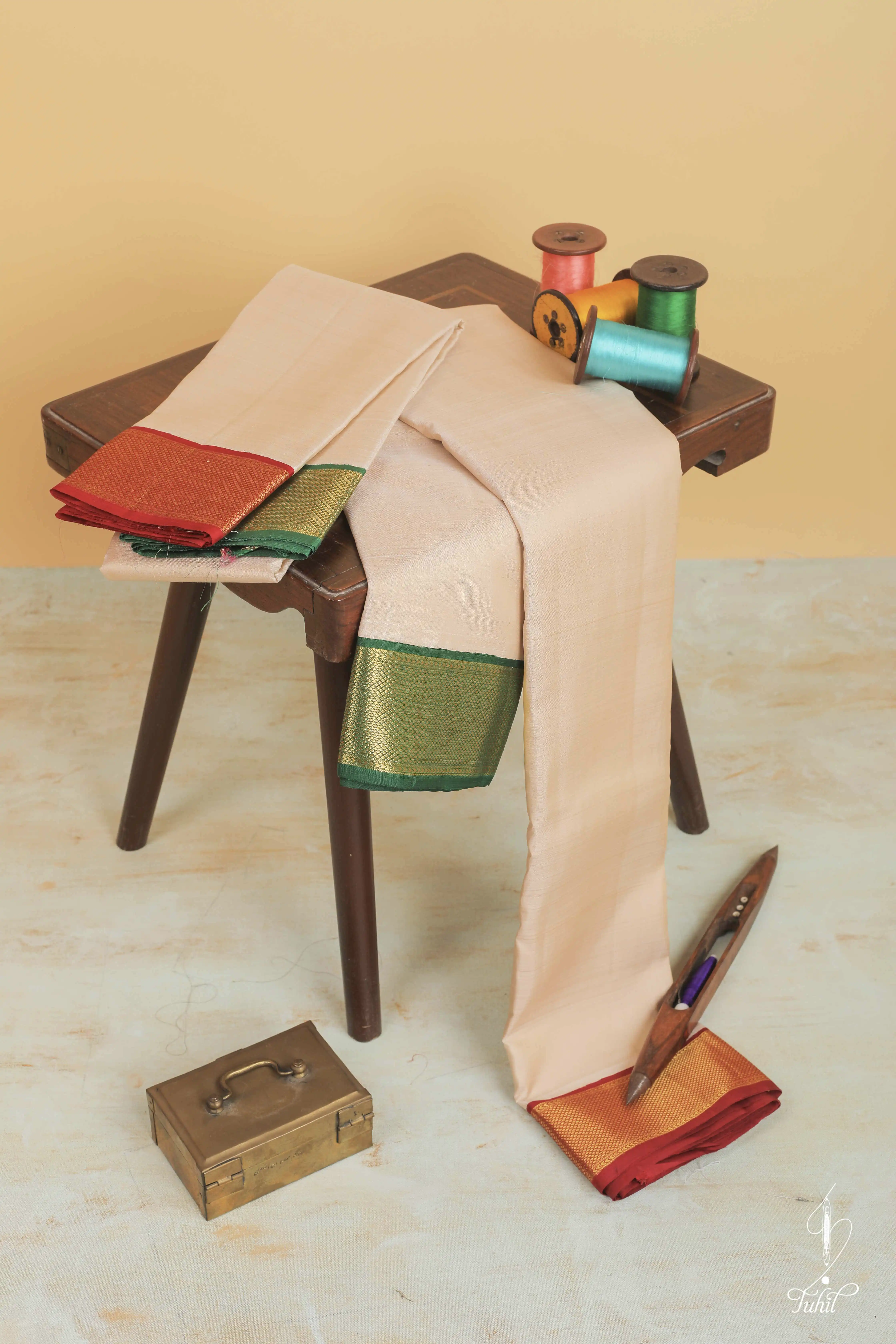 Handloom Pure Silk Veshti & Angavastaram - Ivory - Ganga Jamuna (Red and Green) Kuyil Kann and Vangi Gold Zari Big Border - 9*5 (SVA304)