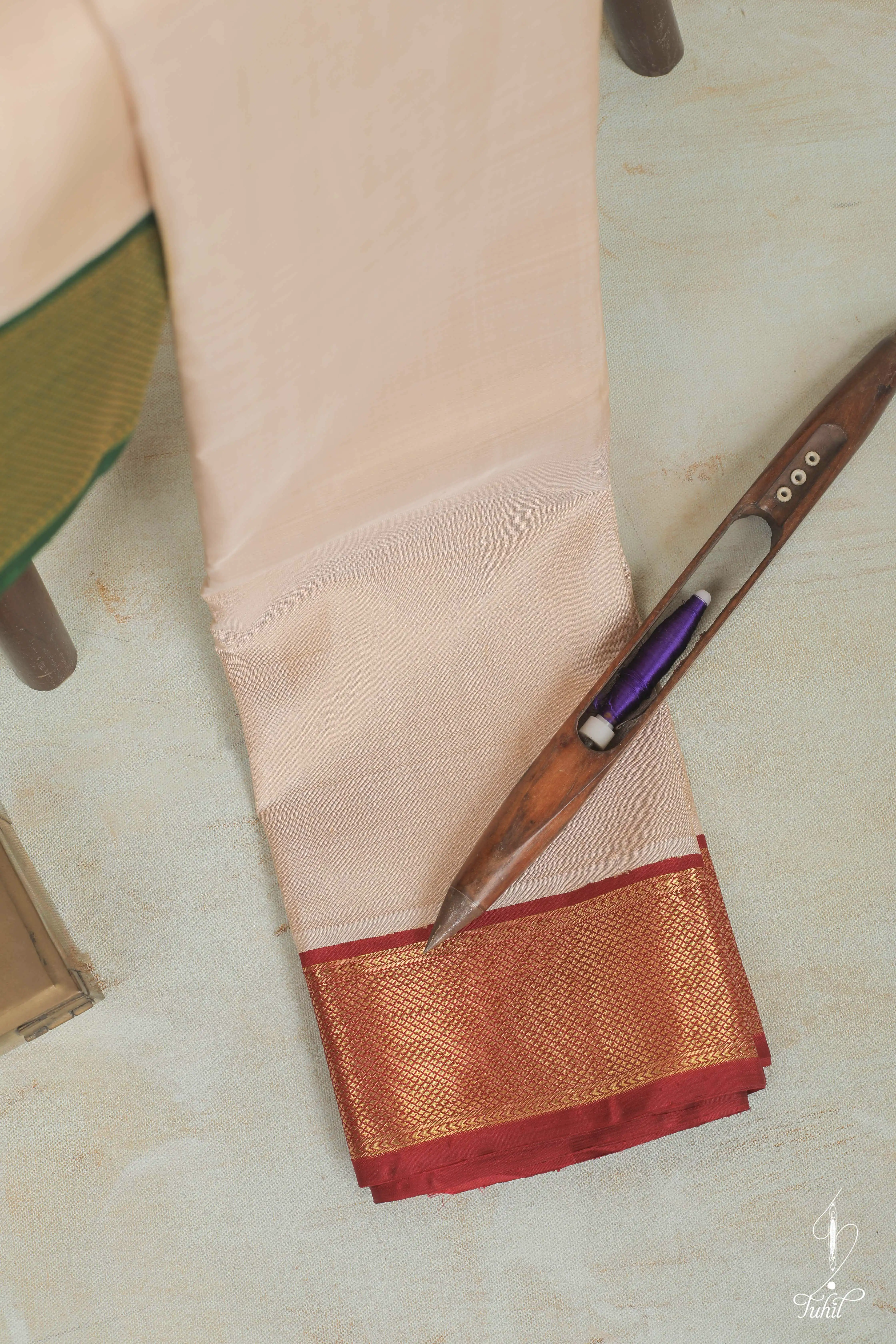 Handloom Pure Silk Veshti & Angavastaram - Ivory - Ganga Jamuna (Red and Green) Kuyil Kann and Vangi Gold Zari Big Border - 9*5 (SVA304) Handloom Pure Silk Veshti & Angavastaram - Ivory - Ganga Jamuna (Red and Green) Kuyil Kann and Vangi Gold Zari Big Border - 9*5 (SVA304)