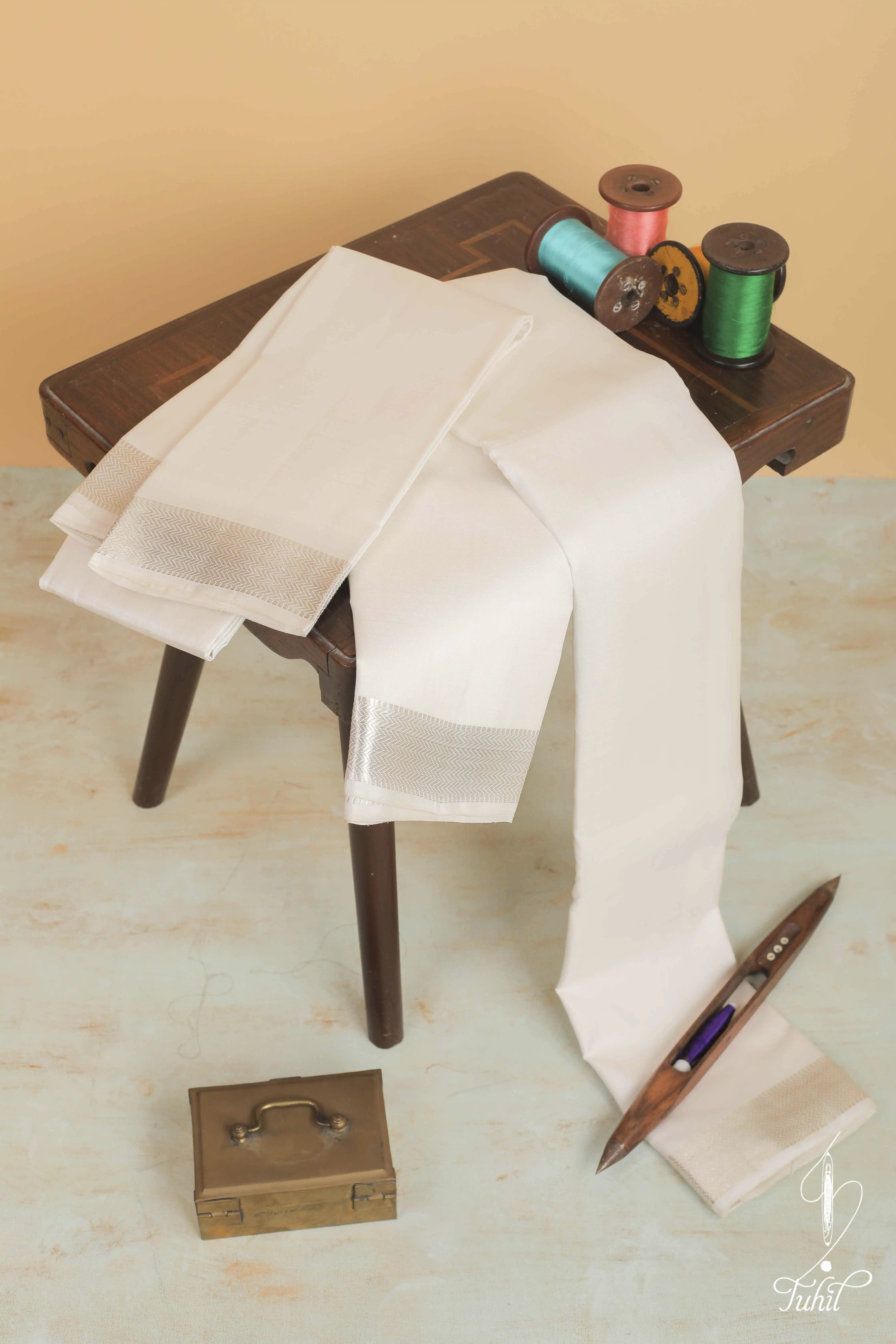 Handloom Pure Silk Veshti & Angavastaram - White with Vangi in Silver Small Border - 9*5 (SVA310)